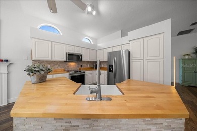 BOND PAID ~ BLOCK & STUCCO POOL & SPA HOME ~ MOSTLY FURNISHED ~ - photo 20