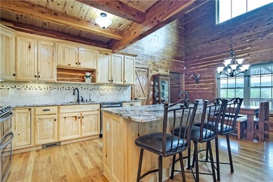 Welcome to this magnificent custom-built, locally-milled log - photo 8