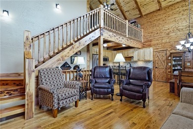Welcome to this magnificent custom-built, locally-milled log - photo 10