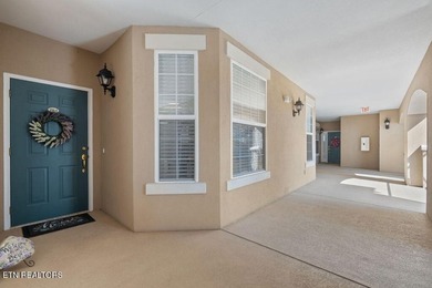 Updated condo in the exclusive gated community of Rarity - photo 7