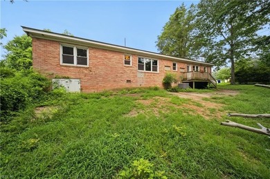This move-in ready, all-brick ranch features 3 bedrooms and 2 - photo 22