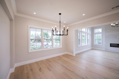 Welcome to Altamonte at Sandraya Heights, where luxury - photo 28