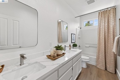 This stunning home at 34517 Windflower Lane in Union City is a - photo 31