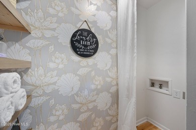 A rare lakefront find! This beautifully updated 3-bedroom - photo 31