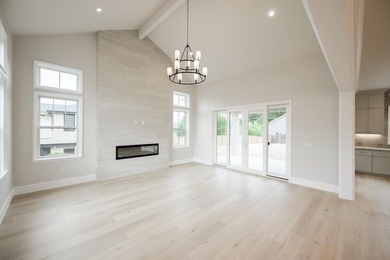 Welcome to Altamonte at Sandraya Heights, where luxury - photo 31