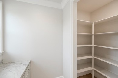 Welcome to Altamonte at Sandraya Heights, where luxury - photo 33