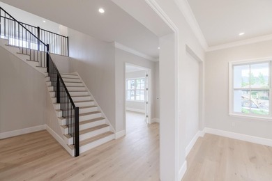Welcome to Altamonte at Sandraya Heights, where luxury - photo 41