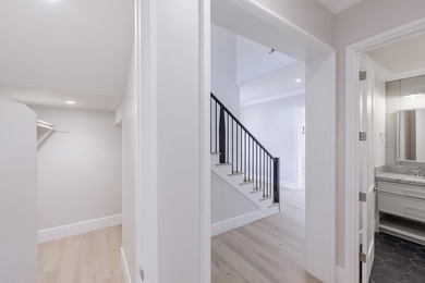 Welcome to Altamonte at Sandraya Heights, where luxury - photo 45