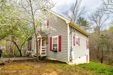 Welcome to your perfect mountain retreat in the heart of - photo 3