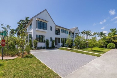 This is the one you've been waiting for, a brand new custom home - photo 6