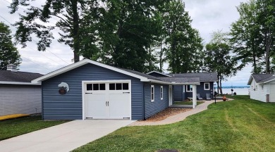 Lake Home For Sale in Houghton Lake, Michigan