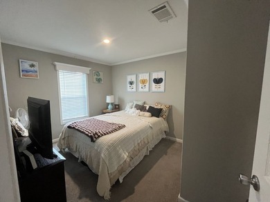 Welcome home to this beautiful 2019 Chariot Eagle Aurora - photo 14