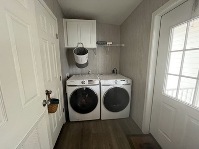 Welcome home to this beautiful 2019 Chariot Eagle Aurora - photo 16