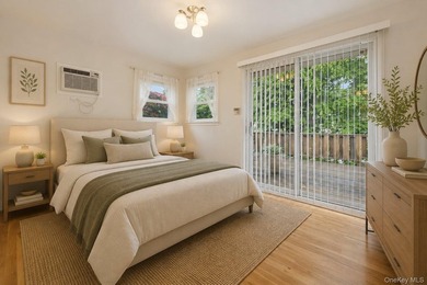 Beautifully maintained high-ranch home featuring 4 bedrooms and - photo 20