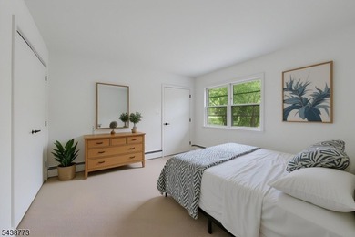 Set on a 0.646-acre property in Oakland's highly regarded - photo 23