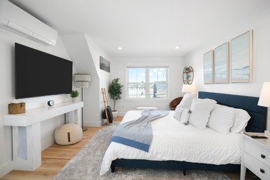 Rare downtown Vineyard Haven compound offering! A unique - photo 25