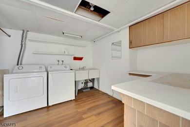 Set on a 0.646-acre property in Oakland's highly regarded - photo 27