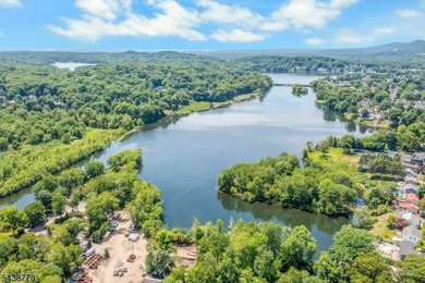 Set on a 0.646-acre property in Oakland's highly regarded - photo 34
