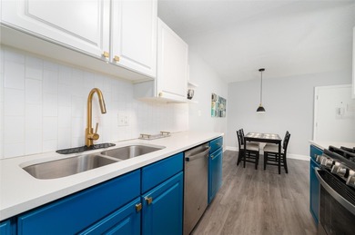 This newly renovated 1-bedroom, 1-bath condo offers modern - photo 10