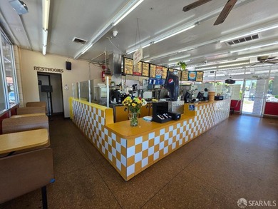 Rare owner-user and investment opportunity in the heart of - photo 3