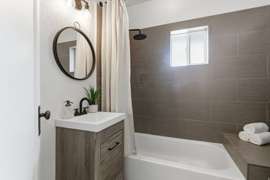 $15,000 PRICE REDUCTION!!! GET A LOWER INTEREST RATE - SELLER IS - photo 12