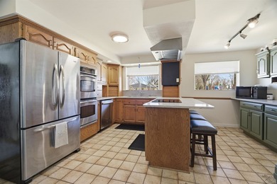 Enjoy scenic water views and breathtaking sunsets from this - photo 14