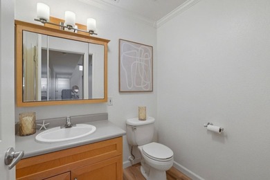 Rare loft-style condo just steps from the vibrant heart of - photo 24
