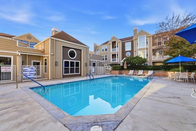 Rare loft-style condo just steps from the vibrant heart of - photo 32