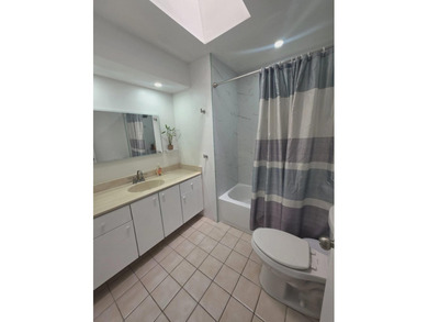 Welcome to this spacious and well-maintained 4-bedroom, 2-bath - photo 14