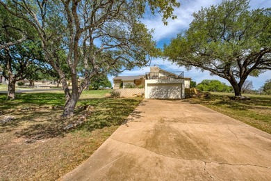 OWNER FINANCING AVAILABLE. This home is comfortable and private - photo 20