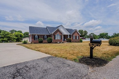 Additional listing photo 1