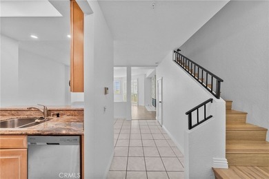 Welcome to coastal living at its finest. Perfectly positioned - photo 10