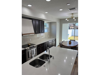 Motivated Seller! Beautiful townhome for sale in the heart of - photo 11