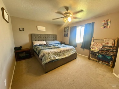 Discover the perfect blend of comfort, convenience, and - photo 14