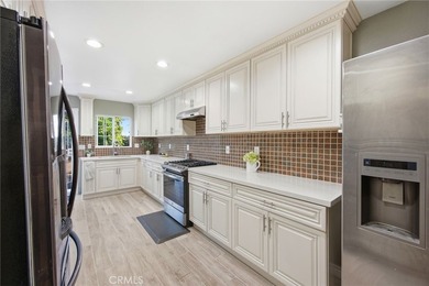 Spacious and versatile, this beautiful 4 bedroom, 3 bathroom - photo 15