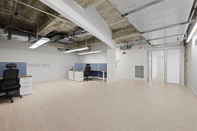 605 Lincoln Road is a boutique office building ideally - photo 18