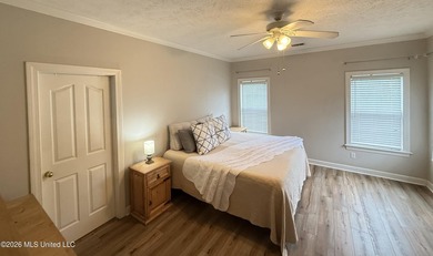 Welcome to 11 Rolling Green Circle - this expertly crafted and - photo 18