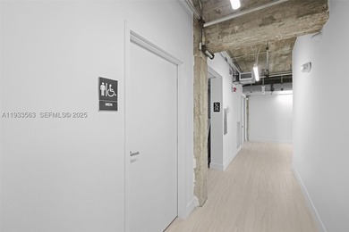 605 Lincoln Road is a boutique office building ideally - photo 23