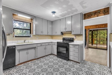 Discover a truly one-of-a-kind property designed for comfort - photo 24