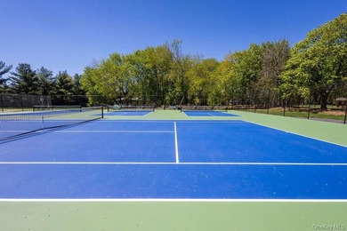 Welcome to Fairfield at St James. This 55+ community features - photo 25