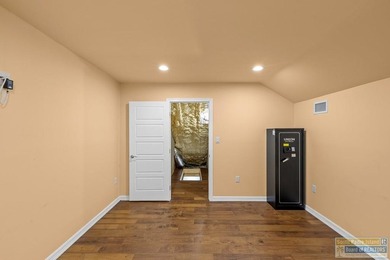 Beautiful and spacious home in Laguna Vista featuring a modern - photo 33