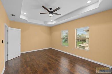 Beautiful and spacious home in Laguna Vista featuring a modern - photo 34