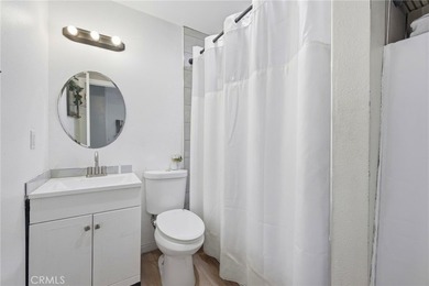Spacious and versatile, this beautiful 4 bedroom, 3 bathroom - photo 35