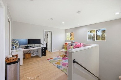 Spacious and versatile, this beautiful 4 bedroom, 3 bathroom - photo 38