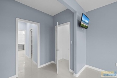 Beautiful and spacious home in Laguna Vista featuring a modern - photo 38