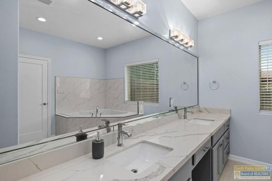 Beautiful and spacious home in Laguna Vista featuring a modern - photo 42