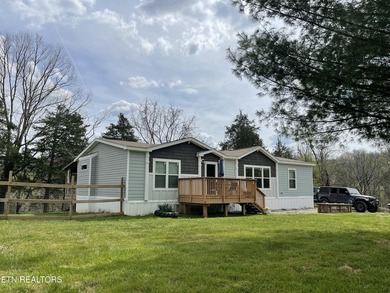 Back on market due to no fault of home or sellers! Beautiful - photo 1