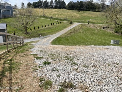 Back on market due to no fault of home or sellers! Beautiful - photo 4