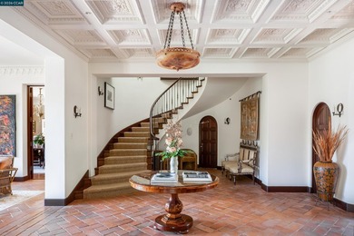 This Piedmont estate marries the soul of a Mediterranean villa - photo 11