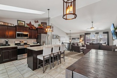 Beautifully maintained 4 bed, 3 bath home built in 2017, located - photo 11